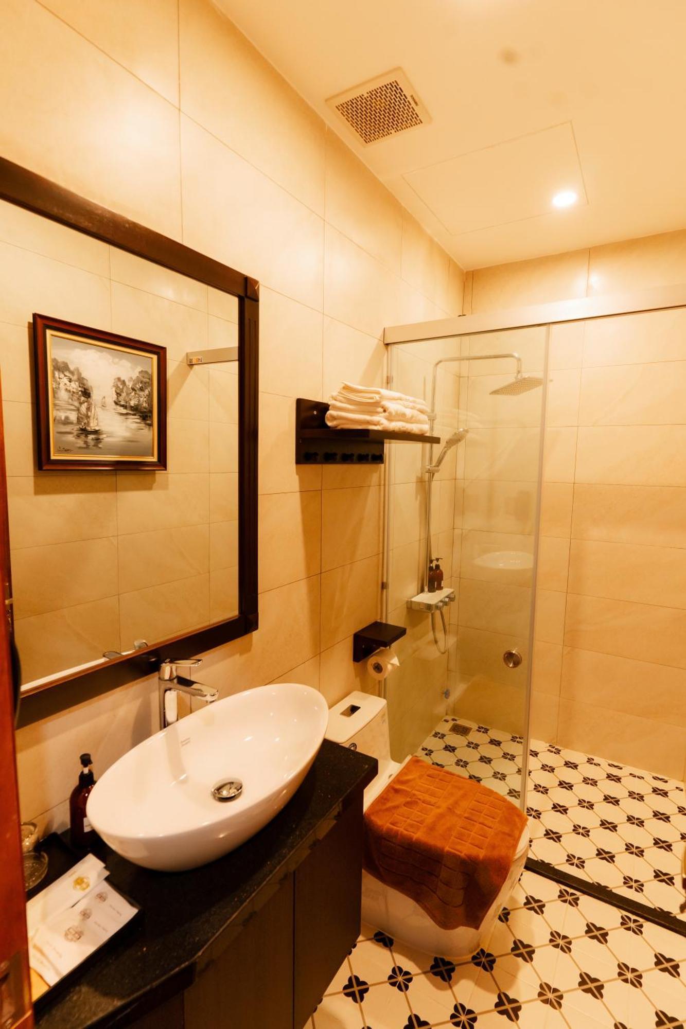 Khách sạn 75 Garden Huế