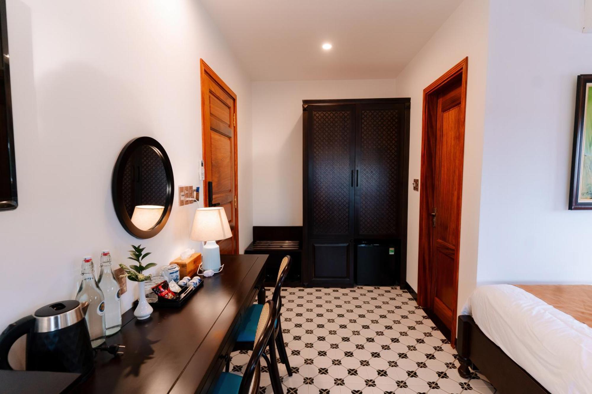Khách sạn 75 Garden Huế